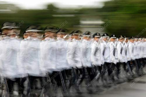 KOR SUKARELAWAN POLIS SISWA SISWI