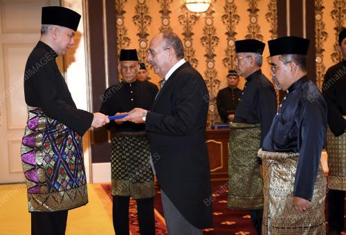 KL09_07112018_WATIKAH
