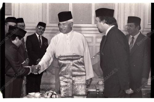 Agong Mengadap YDP Melaka