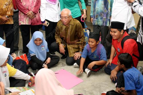 KL09_08102015_MELAWAT