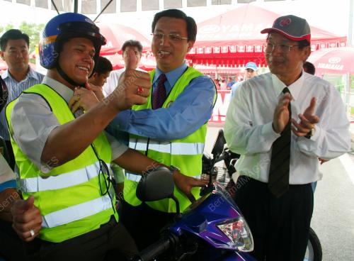 DATUK LIOW TIONG LAI