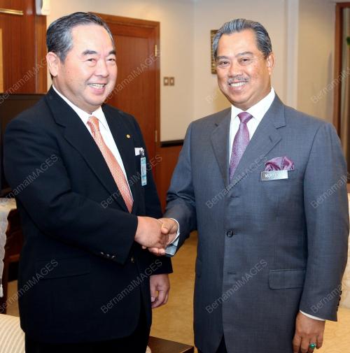 MUHYIDDIN YASSIN