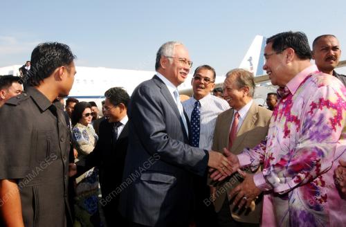 DATUK SERI MOHD NAJIB TUN ABDUL RAZAK