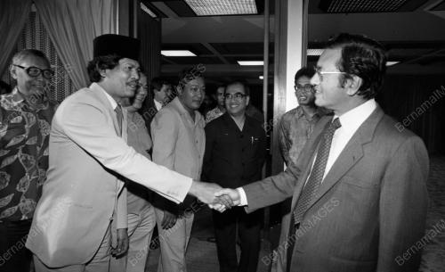 KL09_09102015_MAHATHIR