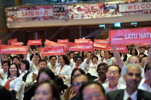 KL09_09102016_GERAKAN