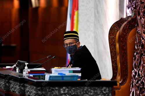 TAN SRI AZHAR AZIZAN HARUN