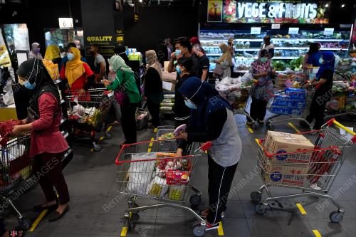 TINJAUAN PEMBELIAN PANIK PKPB