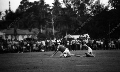 KL09_10032015_PERSAHABATAN