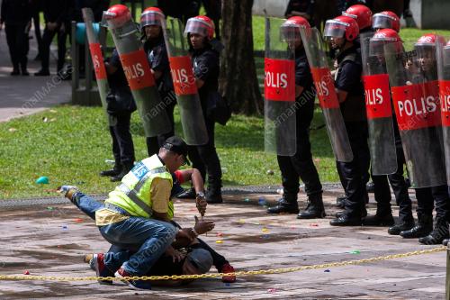 KL09_10072017_LATIHAN