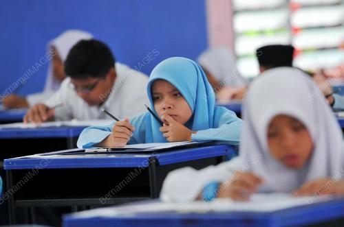 KL09_10092013_UPSR