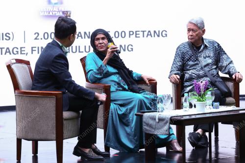 RUMINAH SIDEK & OTHMAN HAFSHAM