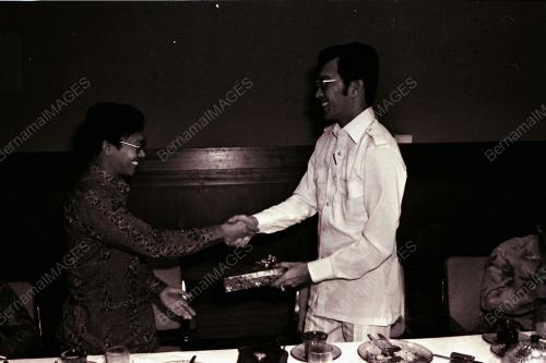 DATUK MOKHTAR HASHIM