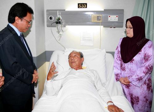 MOHD SHAFIE APDAL