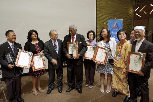 KL09_10122013_ANUGERAH