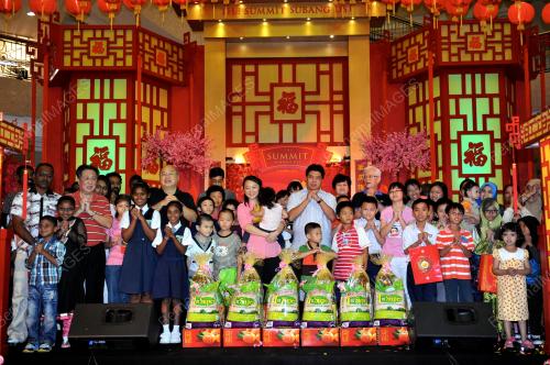 KL09_11012014_SUMMIT_CNY