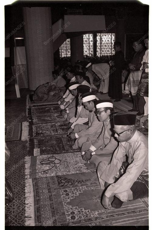 AGONG SEMBAHYANG JUMAAT DI MASJID NEGARA