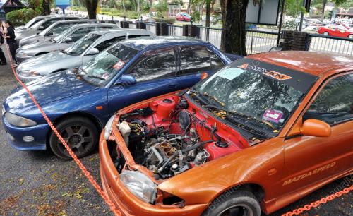 KL09_11072013_SAMUN_DAN_CURI