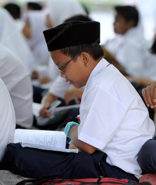 KL09_11092012_UPSR