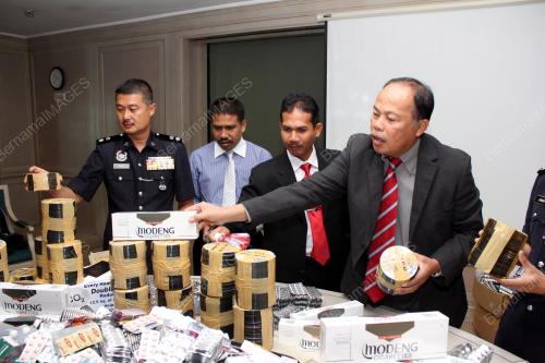 KL09_11102013_BARANG_RAMPASAN