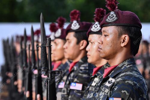 KL09_11112017_UTK_BN201711101068