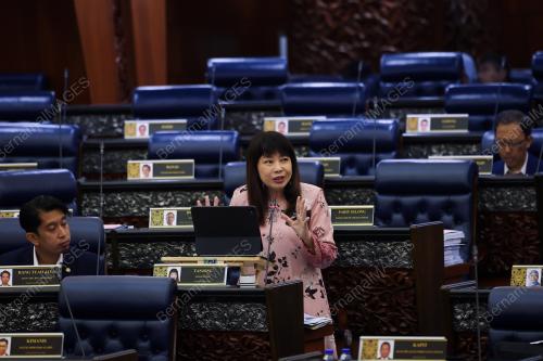 LIM HUI YING