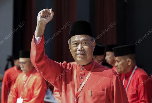 TAN SRI MUHYIDDIN YASSIN