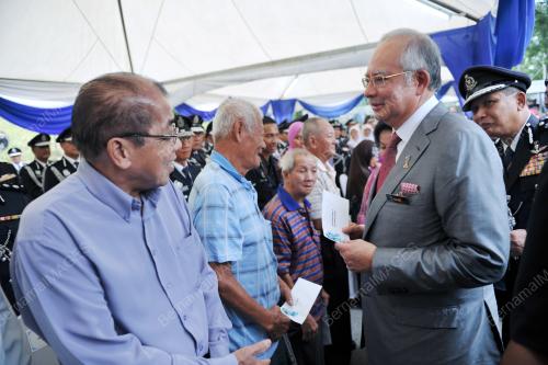 KL09_12042012_POLIS