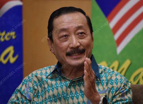 TAN SRI VINCENT TAN