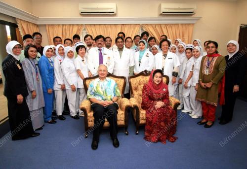 NAJIB TUN RAZAK