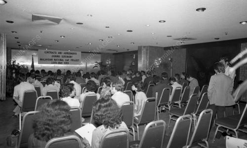 KL09_13012015_TANDATANGAN_PERJANJIAN_HICOM