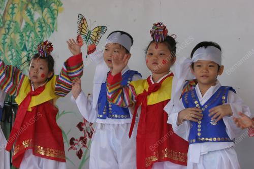 TAHUN BARU KOREA