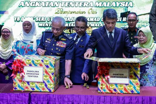 DATUK SERI MOHAMAD HASAN
