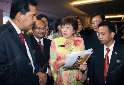 DR NG YEN YEN