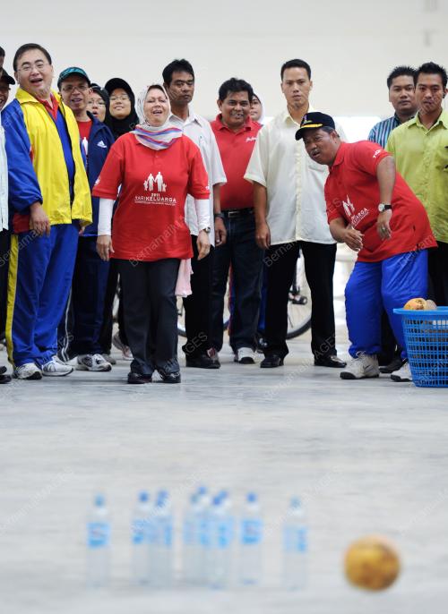TAN SRI MUHYIDDIN YASSIN