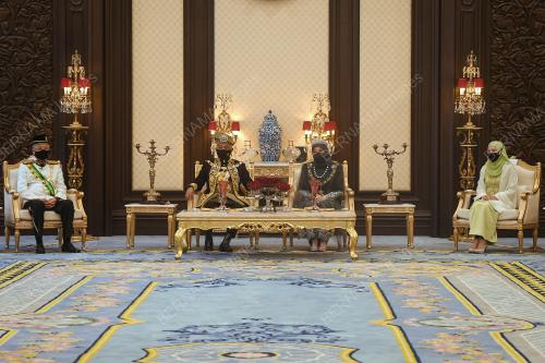 AL-SULTAN ABDULLAH RI'AYATUDDIN AL-MUSTAFA BILLAH SHAH