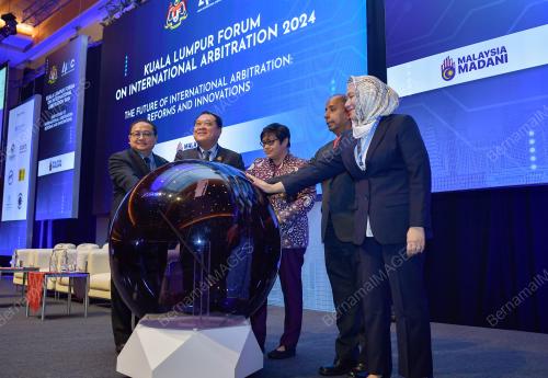 DATUK SERI AZALINA OTHMAN SAID