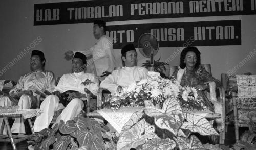 KL09_14012015_MUSA_HITAM
