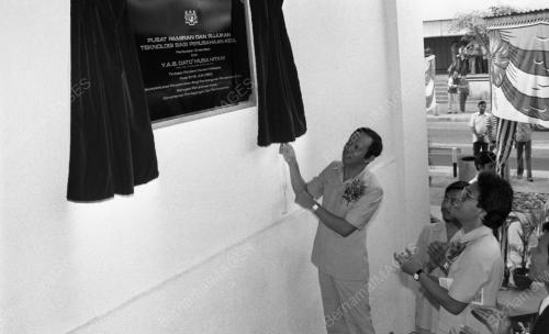 KL09_14012015_PUSAT_TEKNOLOGI