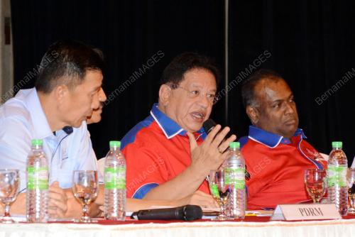 KL09_14032015_TOWN_HALL