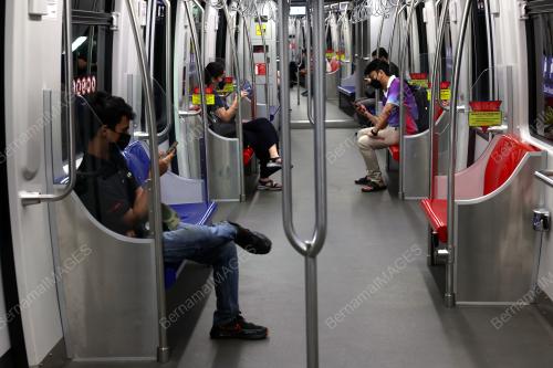LRT LALUAN KELANA JAYA KEMBALI BEROPERASI