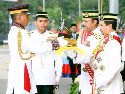 KL09_15012011_AGONG_UPNM