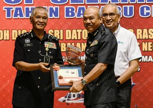 KL09_15022019_TERBAIK_BN201901902140581