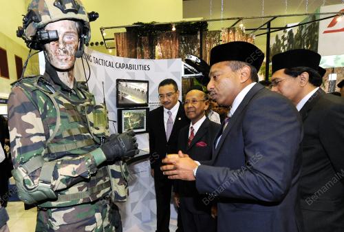 KL09_15042014_DSA_AGONG