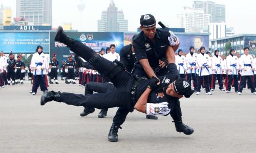 KL09_15062013_PULAPOL