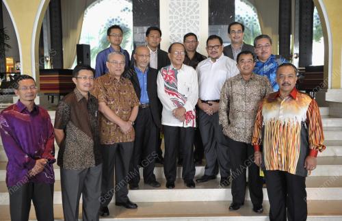 DATUK SERI DR RAIS YATIM