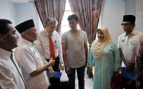 KL09_15102015_LAWAT