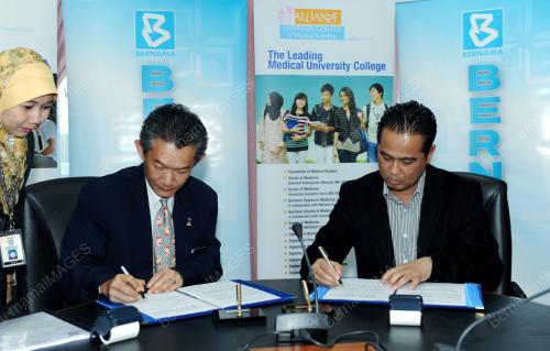KL09_16012012_BERNAMA_MoU