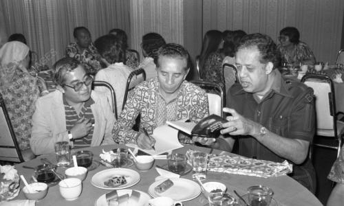 KL09_16012015_PELANCARAN_BUKU