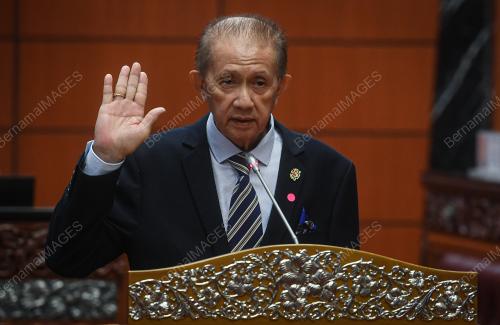 PERSIDANGAN DEWAN NEGARA