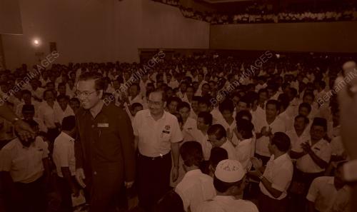 KL09_170390_PEMUDA
